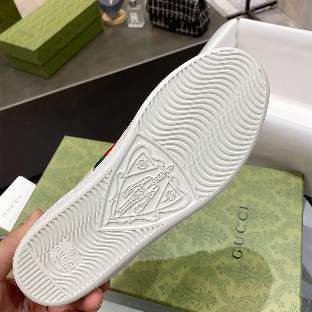 Ace embroidered sneaker