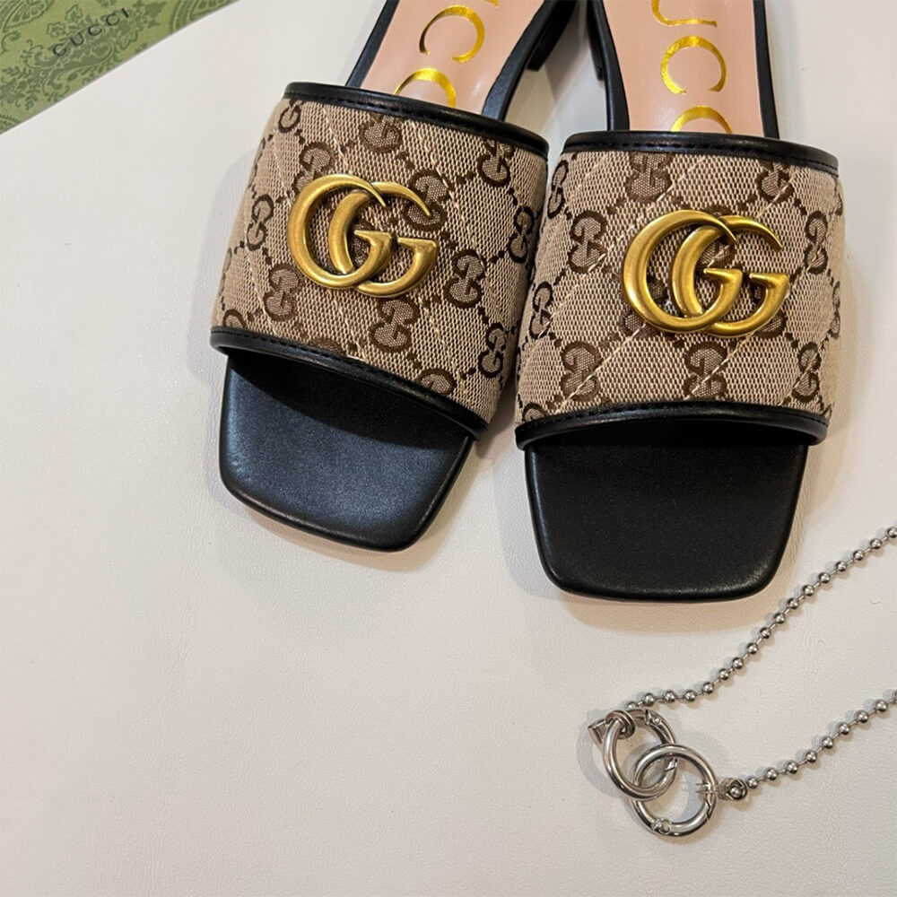 GUCCI Jolie GG Canvas Slides