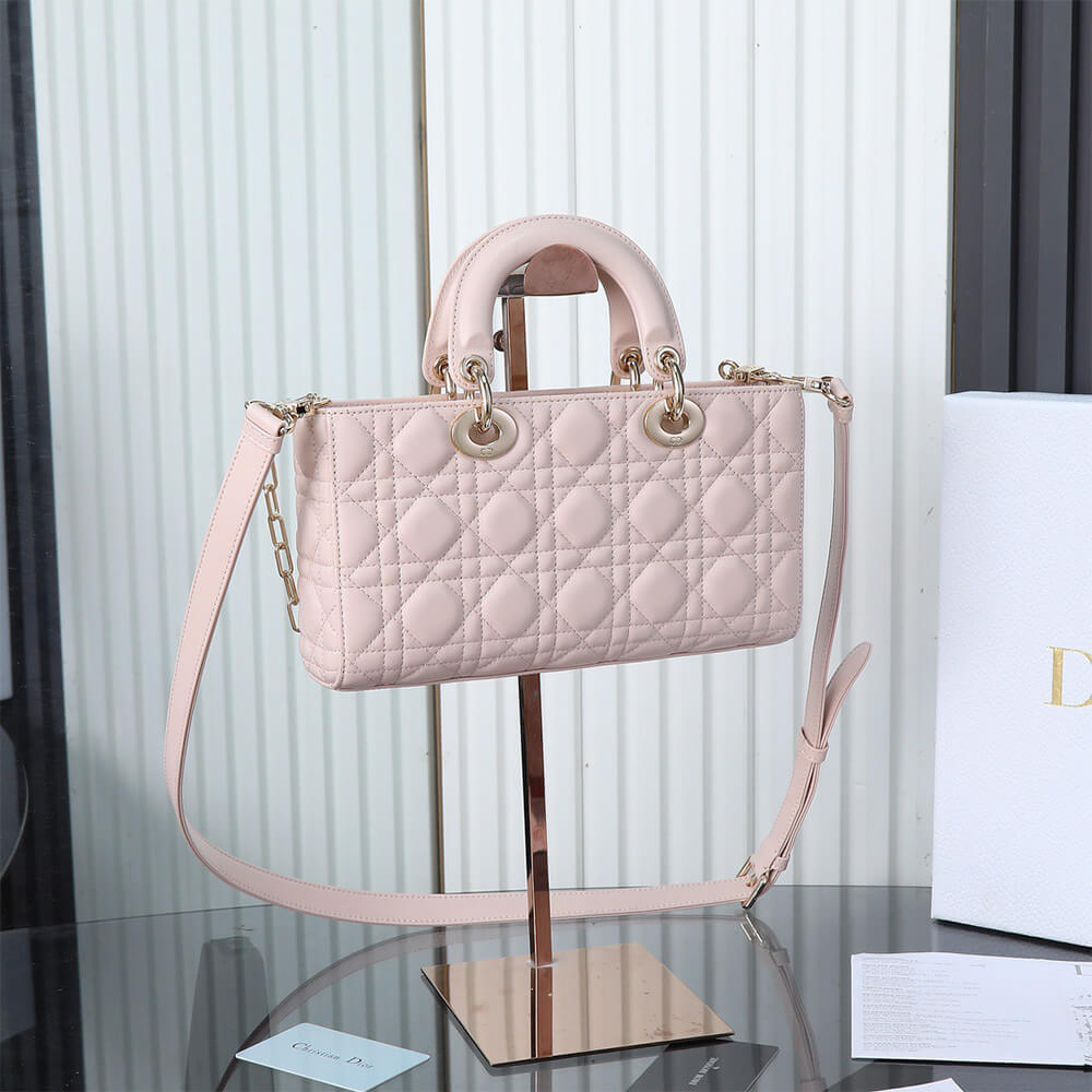 Dior Medium Lady D-Joy Bag(HIGH-END GRADE)