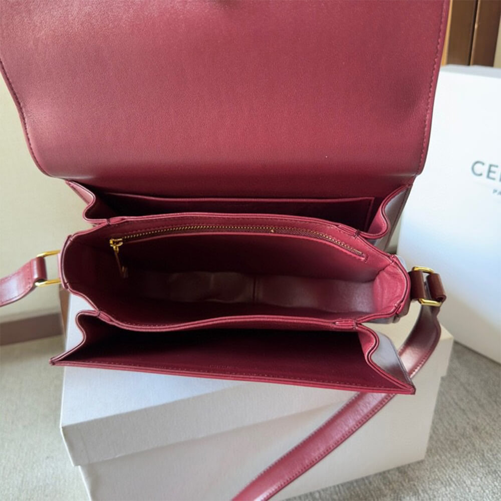 CELINE CLASSIQUE TRIOMPHE BAG in shiny calfskin(HIGH-END GRADE)