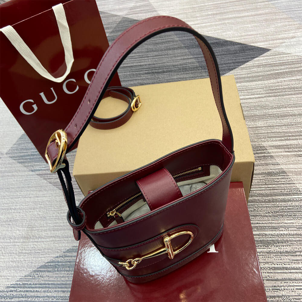 Gucci 73 mini bucket bag