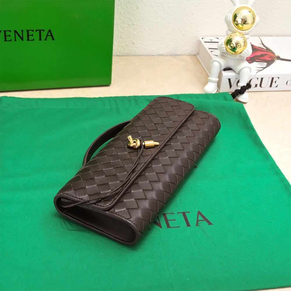 Bottega Veneta Andiamo Clutch(HIGH-END GRADE)