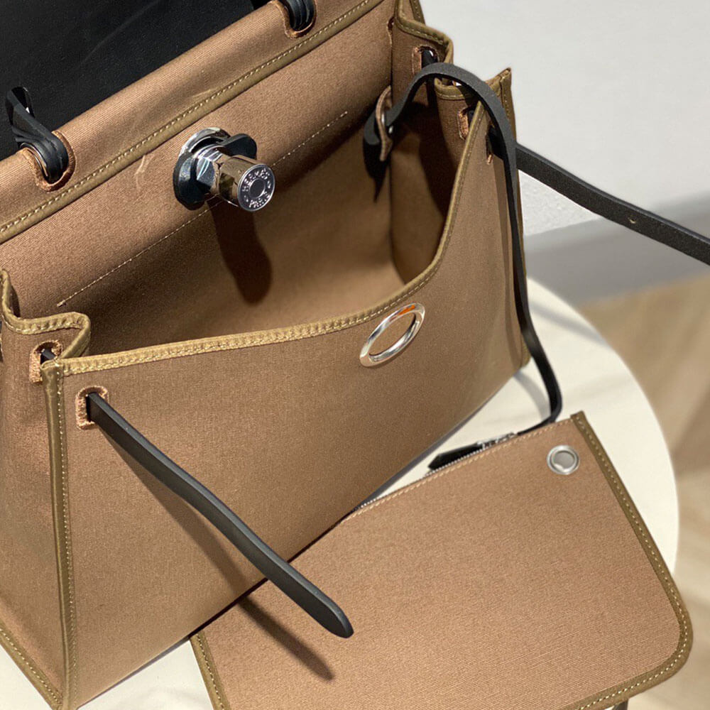 HERMES Herbag Zip 31 bag