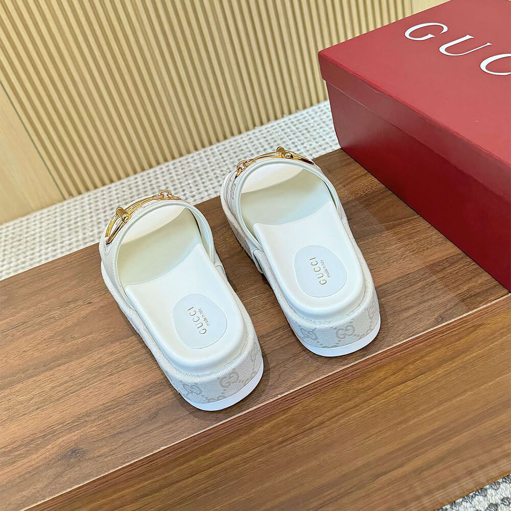 GUCCI Women s platform slide sandal