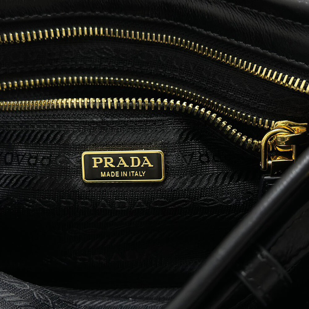 Prada Bonnie small leather shoulder bag(HIGH-END GRADE)