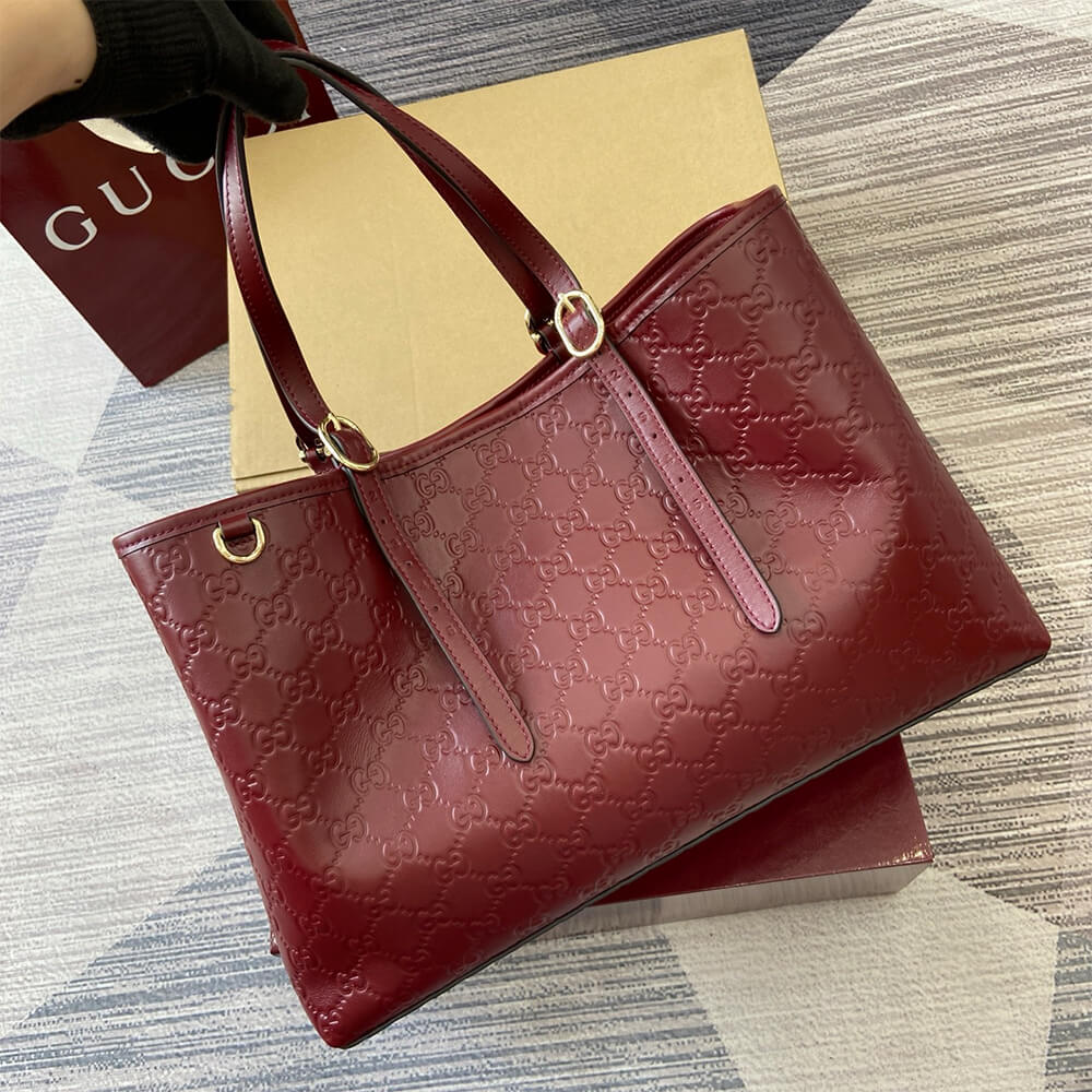 GG Emblem large tote bag