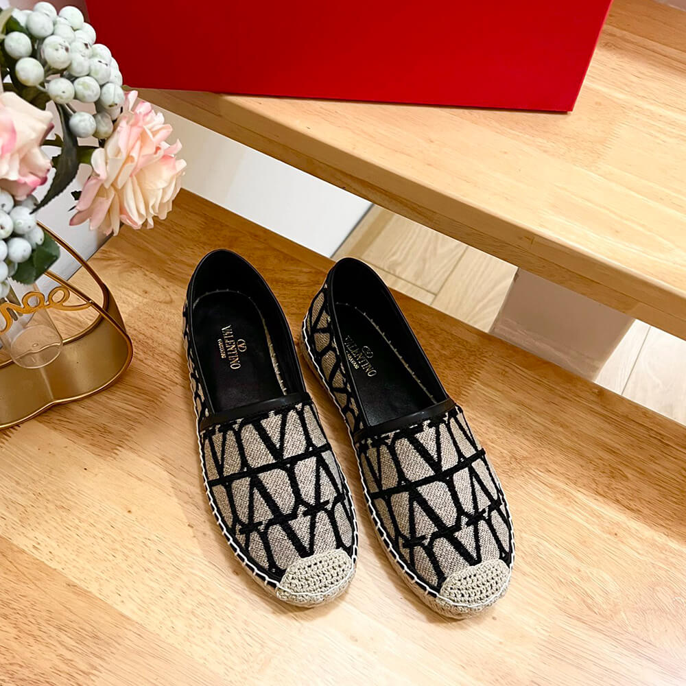 Valentino Garavani Espadrilles