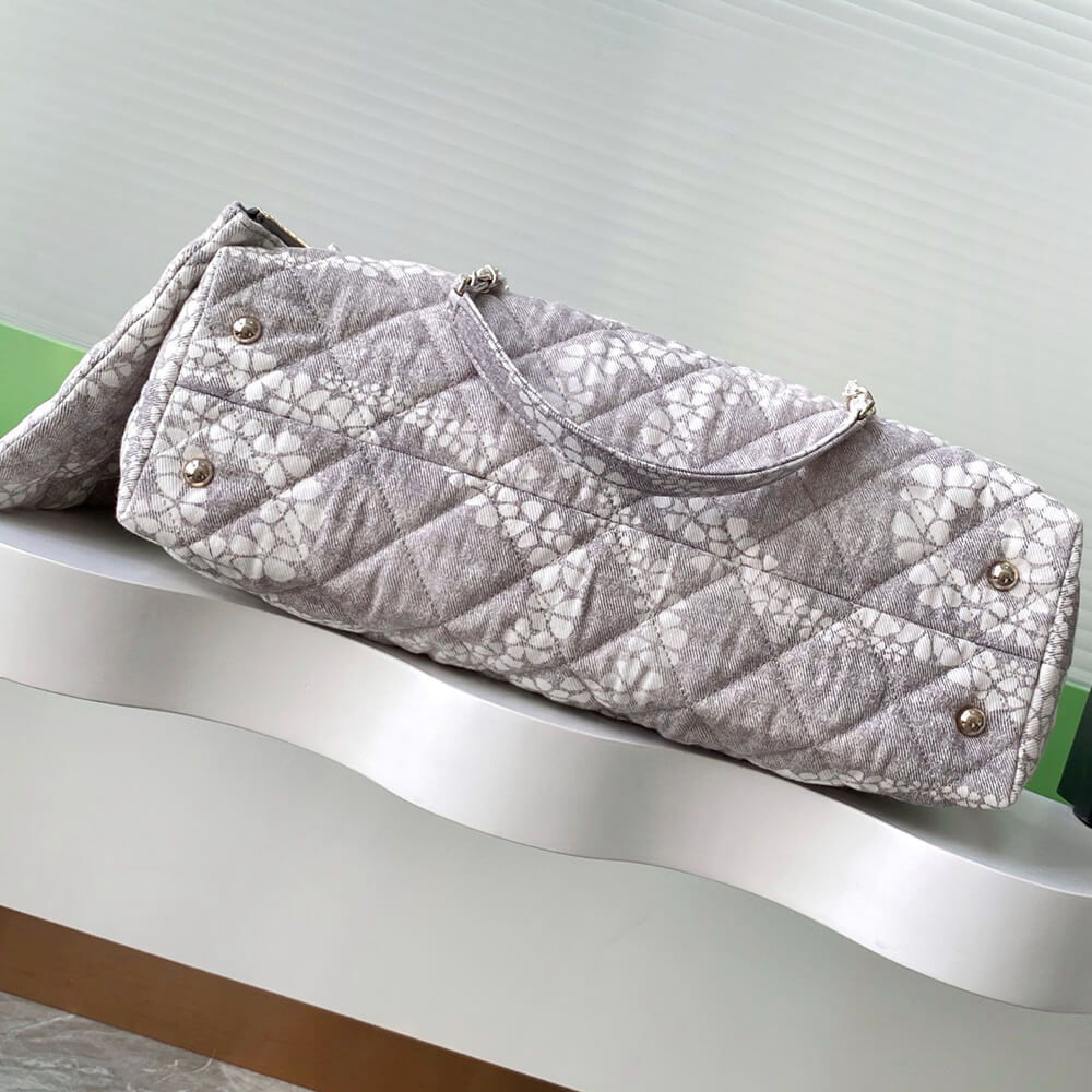 Chanel Coco Beach Shopping Bag(high-end grade)