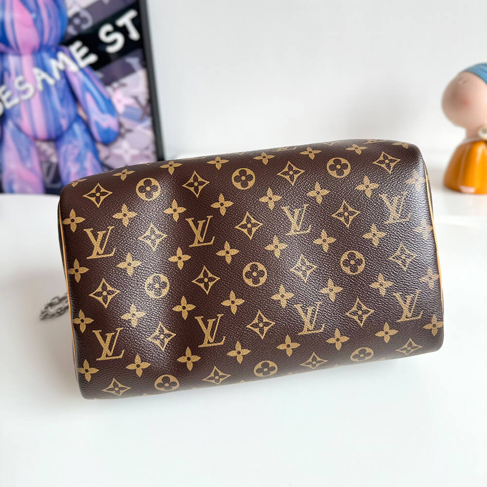 LV 57th Street NYC Speedy Soft 30