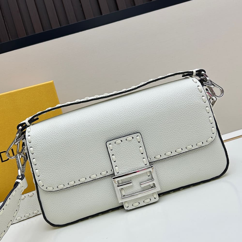 Fendi Baguette