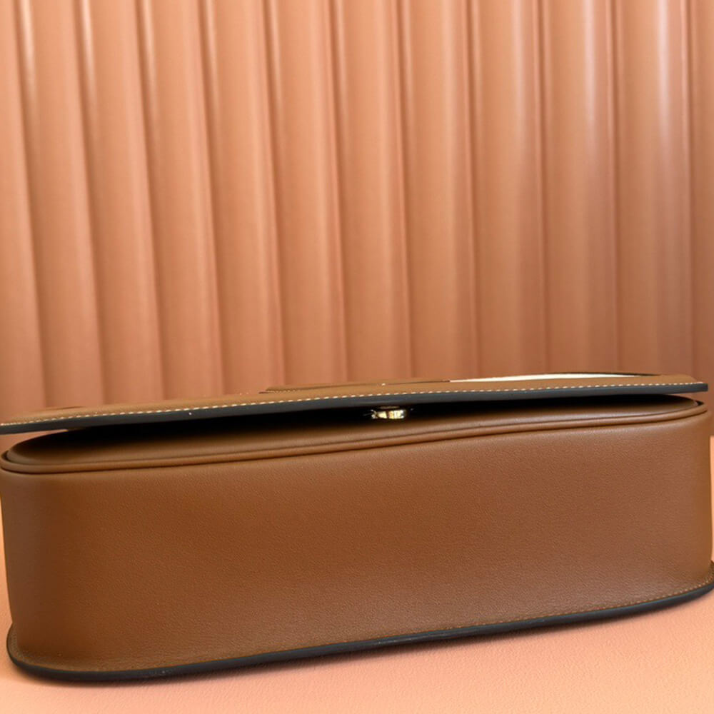 Gucci Blondie medium top handle bag