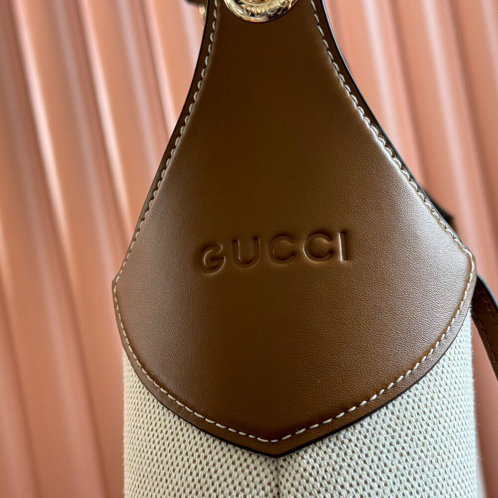 Gucci B medium shoulder bag