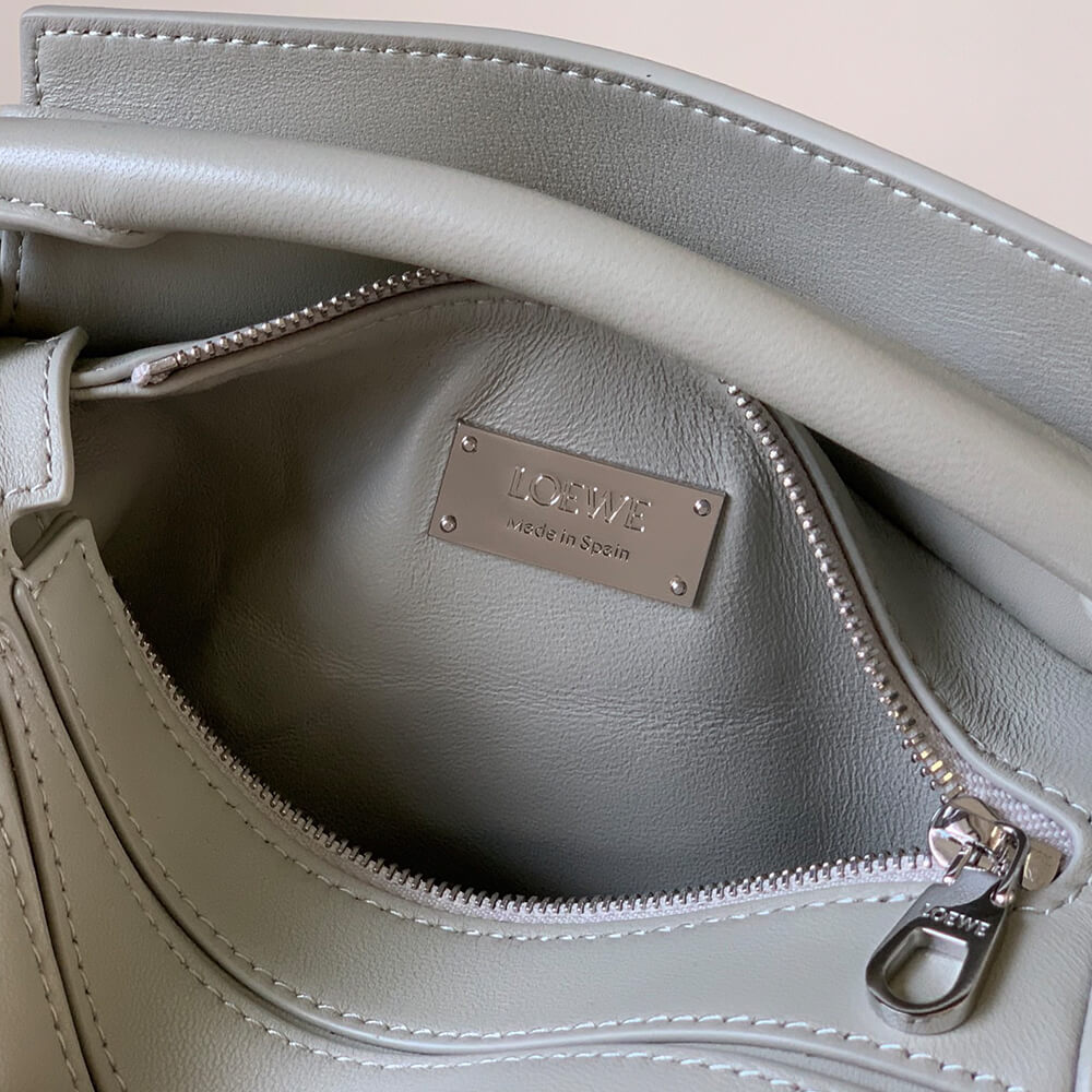 Loewe Small Featherlight Puzzle bag in nappa lambskin(HIGH-END GRADE)