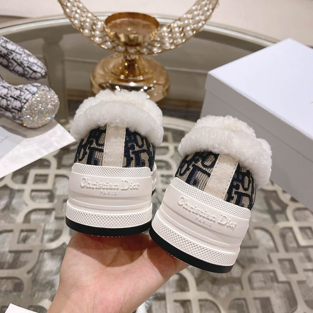 Walk n Dior Platform Sneaker