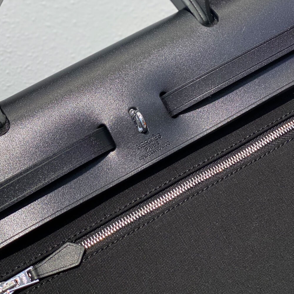 HERMES Herbag Zip 31 bag