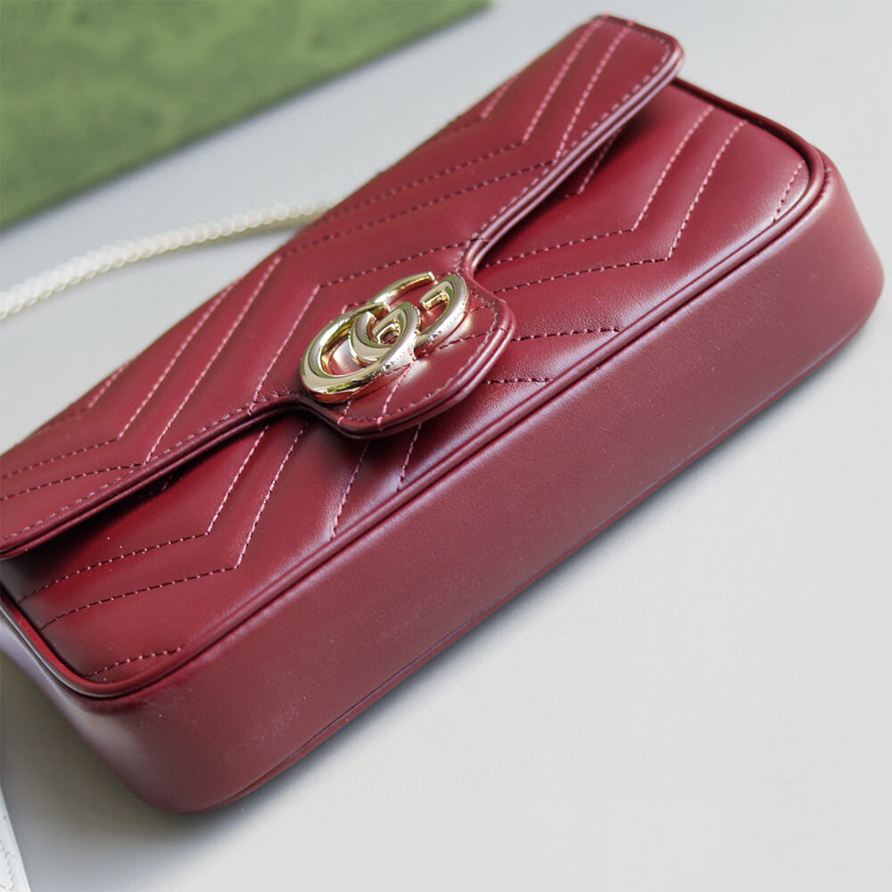 GG Marmont small shoulder bag