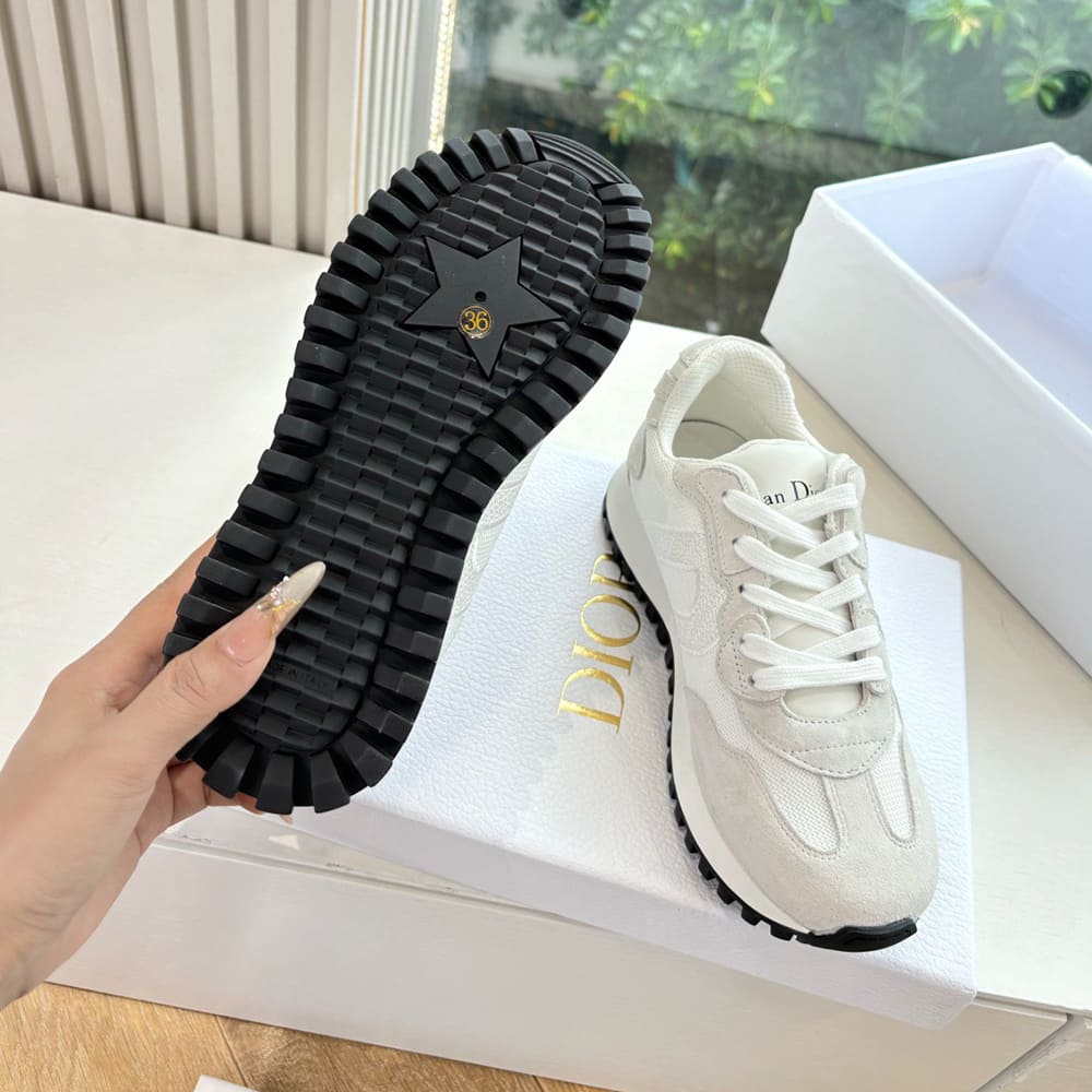 C est Dior Sneaker