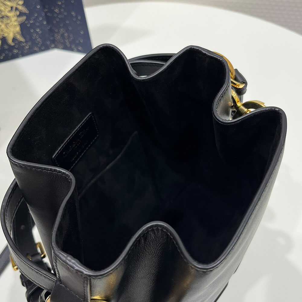 MEDIUM C EST DIOR BAG